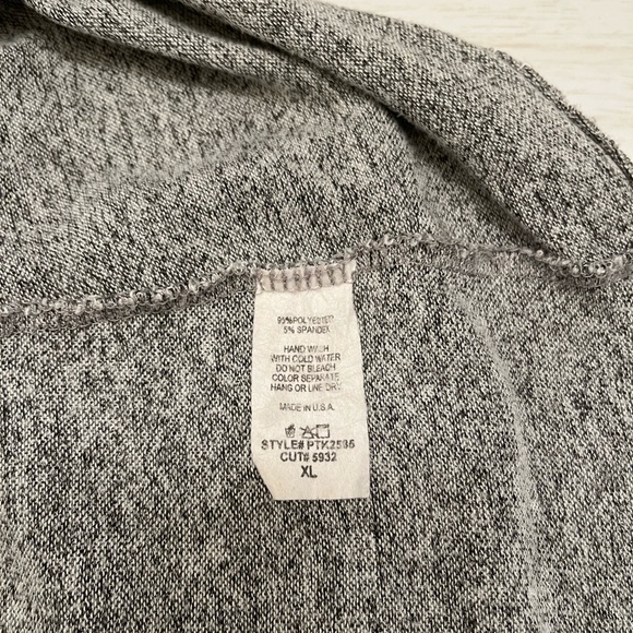 Pomelo Long Sleeved Gray Sweater Heathered with Black Size XL Button Accent. - Picture 6 of 8